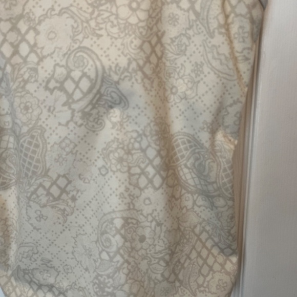 Lululemon size S athletic top - Picture 3 of 7